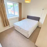 Rent 2 bedroom flat in Stoke-on-Trent