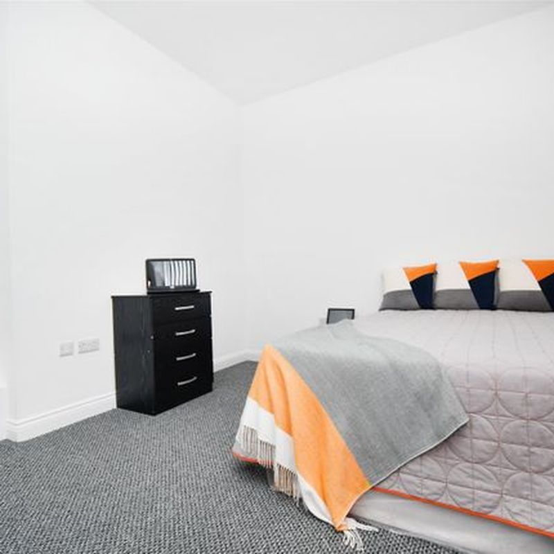 Room to rent in Towneley Street, Burnley BB10