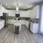 Rent 5 bedroom house in Rialto