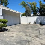 Rent 3 bedroom house of 200 m² in Los Angeles