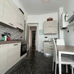 Affitto 4 camera appartamento di 107 m² in Chiavari