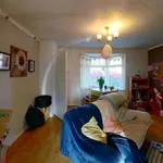 Rent 3 bedroom flat in West Midlands