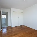 Rent 2 bedroom apartment in VIC