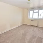 Rent 2 bedroom flat in South West England