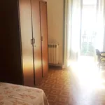 Rent a room in Madrid']