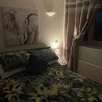 Rent 4 bedroom house in Yorkshire And The Humber