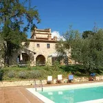 Rent 12 bedroom house of 520 m² in Amelia