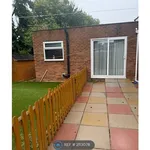 Rent 4 bedroom house in South Staffordshire