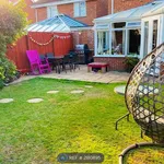 Rent 4 bedroom house in Welwyn Hatfield