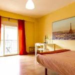 Alquilar 3 dormitorio apartamento en Valencia