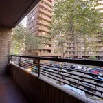 Rent a room of 100 m² in valencia