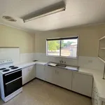 Rent 3 bedroom house in Dysart