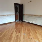 Rent 5 bedroom apartment of 250 m² in Bologna