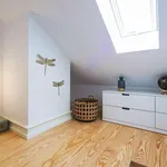 Rent 1 bedroom apartment of 65 m² in lisbon