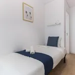 Rent 4 bedroom apartment in Lisbon