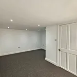 Rent 3 bedroom apartment in South East England