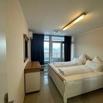 Miete 4 Schlafzimmer wohnung von 70 m² in Köln