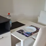 Rent 1 bedroom apartment of 34 m² in Frankfurt