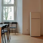 Rent 6 bedroom apartment in Berlin