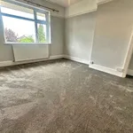 Rent 3 bedroom flat in South West England