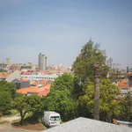 Rent 2 bedroom apartment in Porto