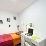 Rent a room of 75 m² in barcelona