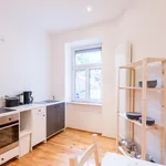 Rent 4 bedroom apartment in Munich