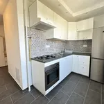 Rent 2 bedroom apartment of 49 m² in Székesfehérvár