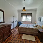 Rent 4 bedroom apartment in Lisbon