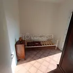 Rent 4 bedroom apartment of 70 m² in Adria