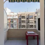 Rent a room of 200 m² in madrid