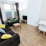 Rent 4 bedroom house in Leeds