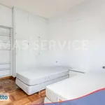 Affitto 6 camera casa di 473 m² in Rome