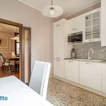 Rent 4 bedroom apartment of 150 m² in Venice