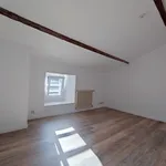 Appartement de 115 m² avec 6 chambre(s) en location à Les Herbiers