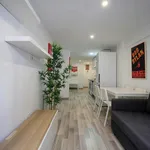 Rent 4 bedroom apartment of 65 m² in Madrid