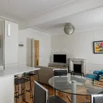 Rent 3 bedroom apartment of 65 m² in Paris 