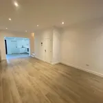 Maison de 210 m² avec 2 chambre(s) en location à Kapellen