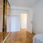 Rent a room of 72 m² in madrid