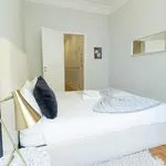 Rent 3 bedroom apartment in Lisbon