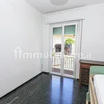 Rent 4 bedroom apartment of 85 m² in Genoa