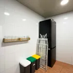 Rent a room of 142 m² in Barcelona