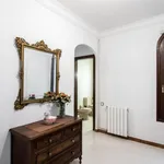 Rent 3 bedroom apartment in Barcelona