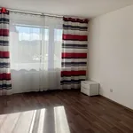 Pronajměte si 3 ložnic/e byt o rozloze 82 m² v Chomutov