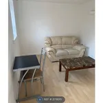 Rent 2 bedroom apartment in Colchester