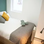 Rent a room of 120 m² in madrid