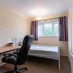 Rent 5 bedroom flat in West Midlands