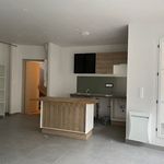 Rent 3 bedroom apartment of 50 m² in Mérignac