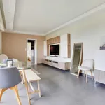 Rent 1 bedroom apartment of 49 m² in paris