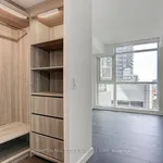 Appartement de 914 m² avec 3 chambre(s) en location à Old Toronto